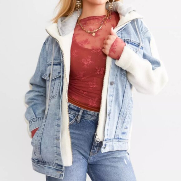 Comfy Sherpa blue Denim Hooded Jacket - Picture 2 of 4